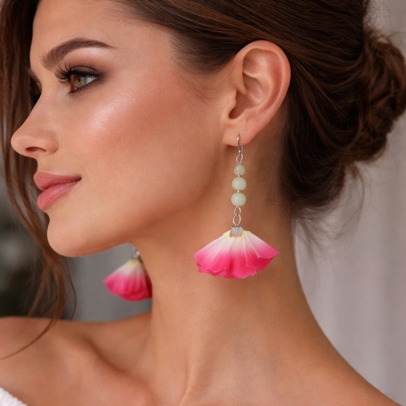 Jewelry - Elegant Pink and White Floral Earrings